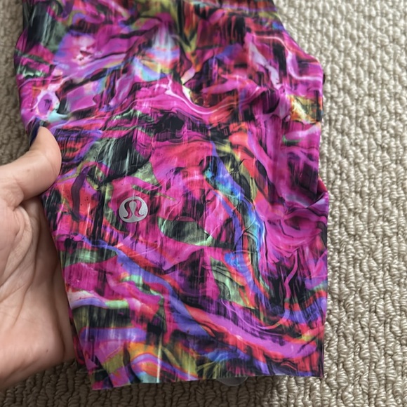 Like new short - Picture 4 of 4